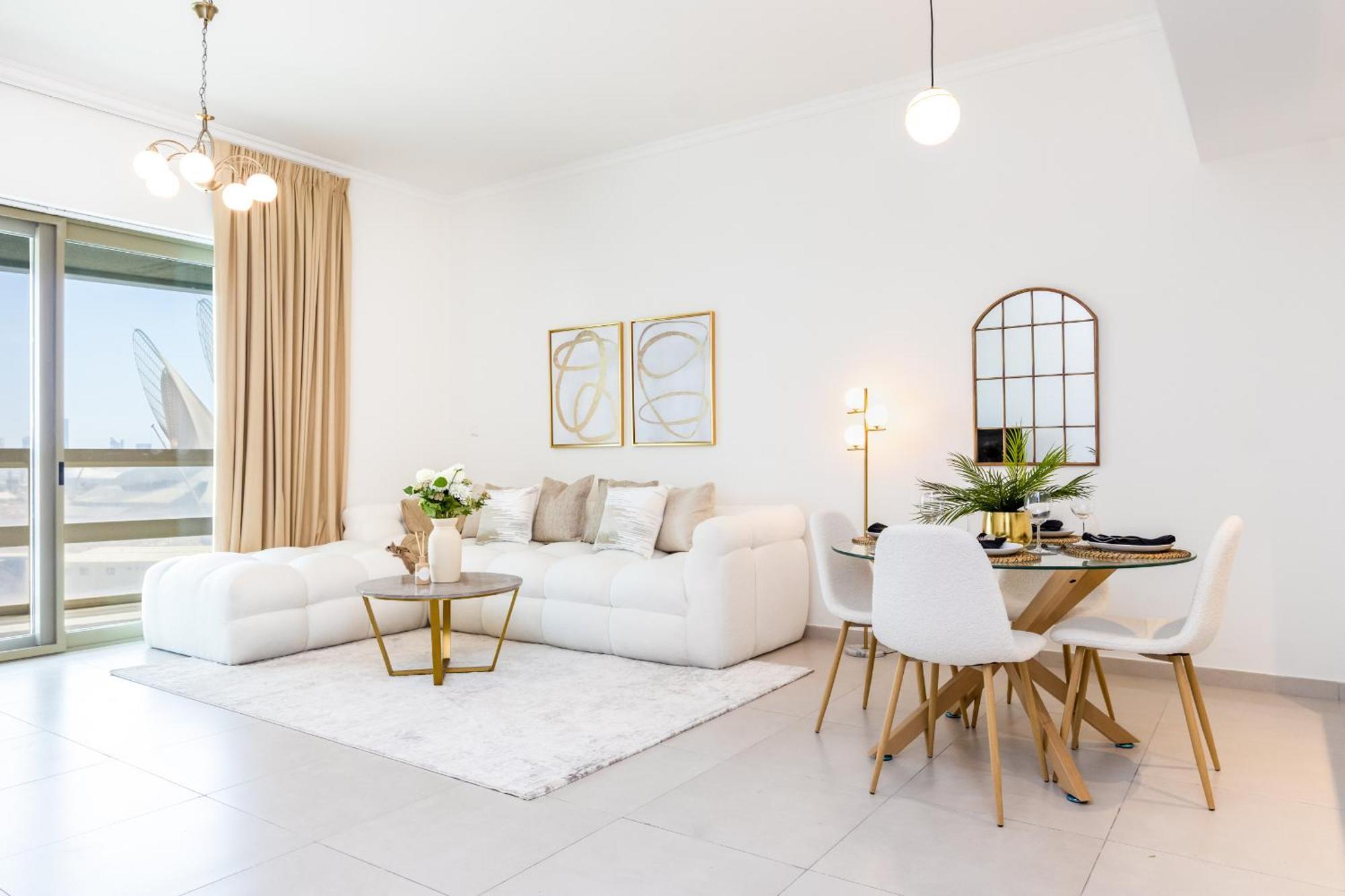 Bloomfields 1br Azure Ajwan Soul Access Apartment *